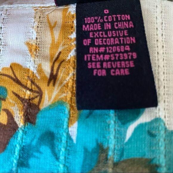 Torrid Floral Print Ribbed Button Down Plus Size 0X - Picture 9 of 11